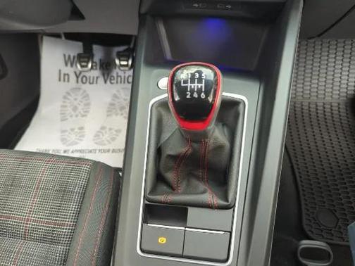 2022 Volkswagen Golf GTI 1.4T TSI