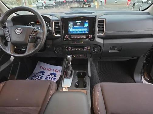 2023 Nissan Frontier SV