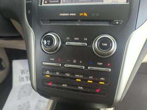 2019 Lincoln MKC Select