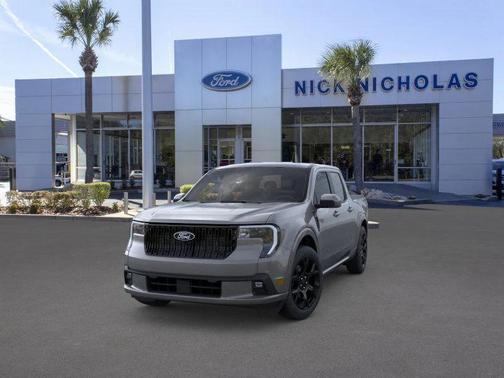 2025 Ford Maverick Lobo Standard