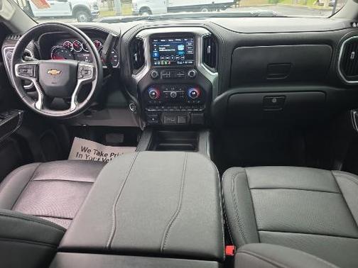 Iridescent Pearl Tricoat 2023 Chevrolet Silverado 2500 LTZ