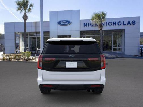 2025 Ford Expedition Tremor