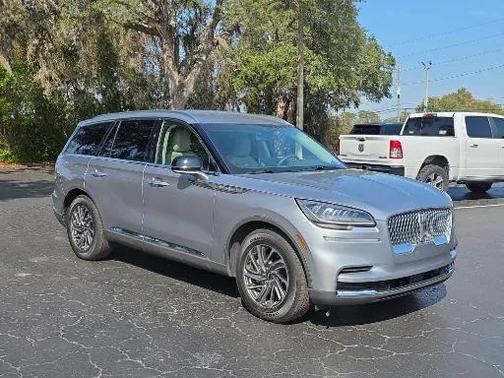 2022 Lincoln Aviator Standard