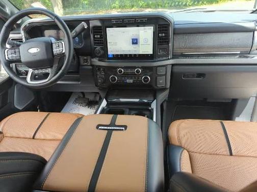 2023 Ford F-250 Platinum