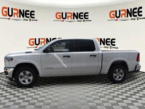 Bright White Clearcoat 2026 RAM 1500 Big Horn/Lone Star