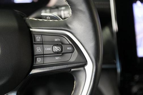 2021 Jeep Grand Cherokee L Laredo
