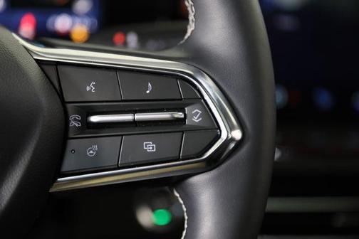 Mosaic Black Metallic 2026 Chevrolet Traverse Z71