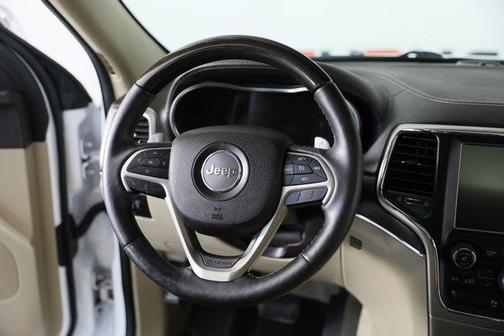 Bright White Clearcoat 2015 Jeep Grand Cherokee Overland