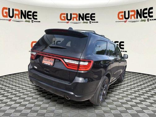 DB Black Crystal Clearcoat 2021 Dodge Durango R/T