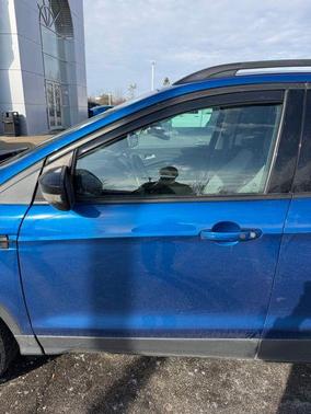 Lightning Blue Metallic 2017 Ford Escape Titanium