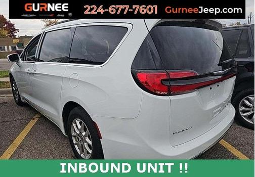 2022 Chrysler Pacifica Touring-L