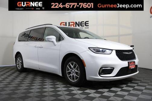 2022 Chrysler Pacifica Touring-L