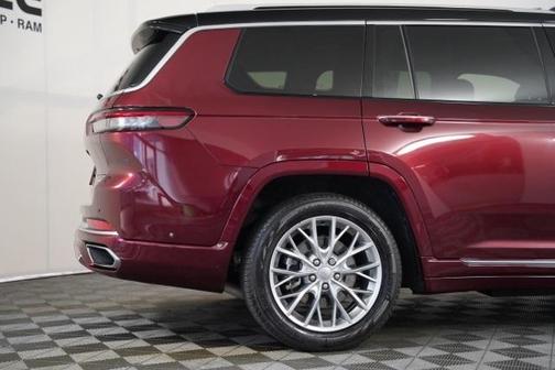 2023 Jeep Grand Cherokee L Summit