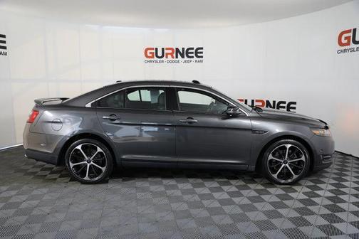 Magnetic 2016 Ford Taurus SHO