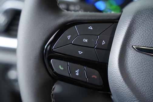 2025 Chrysler Pacifica Hybrid Select