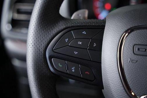 DB Black Crystal Clearcoat 2026 Dodge Durango GT