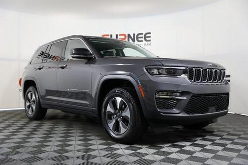 2022 Jeep Grand Cherokee 4xe Base
