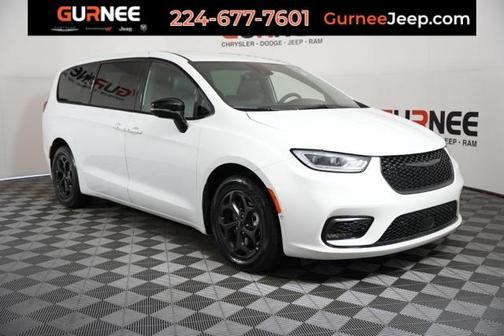 2024 Chrysler Pacifica Hybrid Select