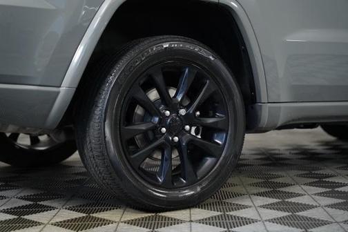 2022 Jeep Grand Cherokee WK Laredo