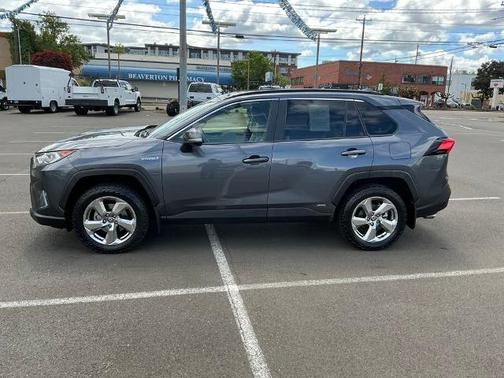 2021 Toyota RAV4 XLE PREMIUM