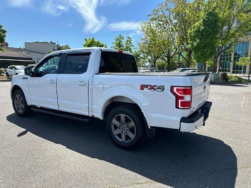 OXFORD WHITE 2020 Ford F-150 XLT
