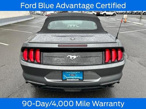 2022 Ford Mustang ECOBOOST PREMIUM