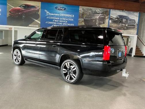 2019 Chevrolet Suburban PREMIER