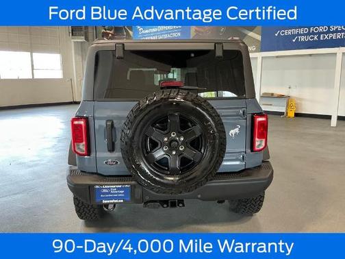 2024 Ford Bronco BLACK DIAMOND