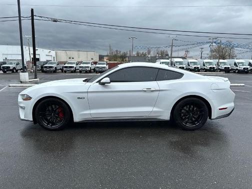 2021 Ford Mustang GT PREMIUM