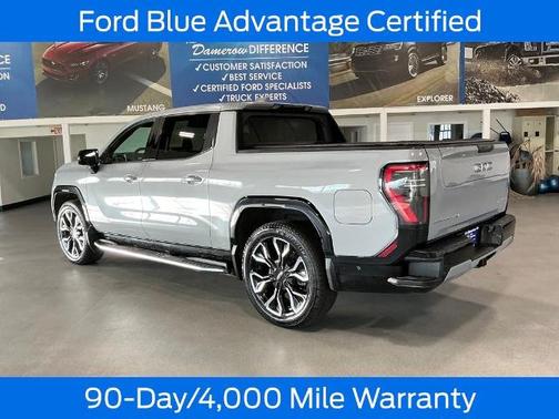 2024 GMC Sierra EV DENALI