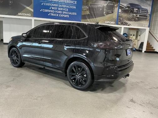 2022 Ford Edge ST LINE