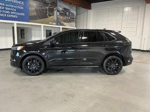 2022 Ford Edge ST LINE