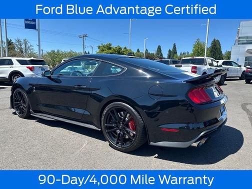 SHADOW BLACK 2022 Ford Mustang SHELBY GT500