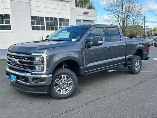 CARBONIZED GRAY 2026 Ford F-250 LARIAT