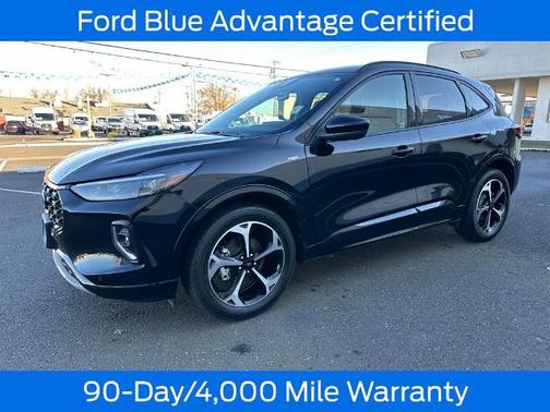 2023 Ford Escape ST-LINE ELITE
