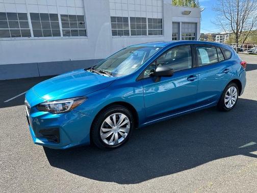 Island Blue Pearl 2018 Subaru Impreza 2.0I