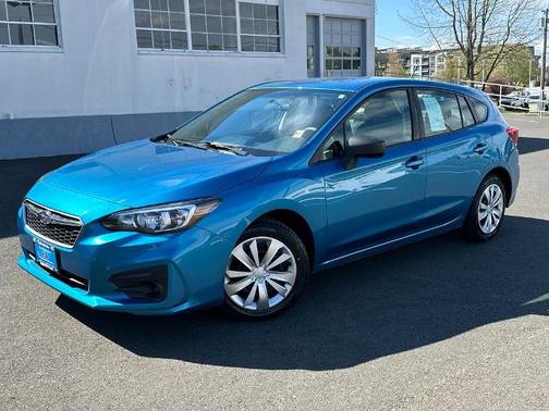 Island Blue Pearl 2018 Subaru Impreza 2.0I