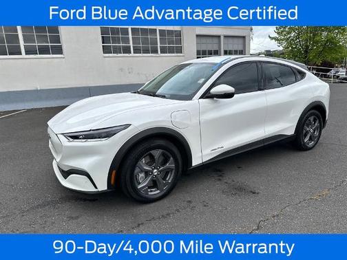 STAR WHITE MET TRI-COAT 2022 Ford Mustang Mach-E SELECT