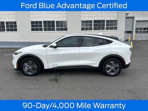 STAR WHITE MET TRI-COAT 2022 Ford Mustang Mach-E SELECT