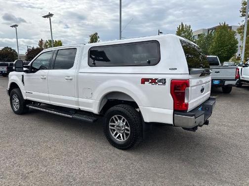 WHITE PLATINUM MET TRI-COAT 2019 Ford F-250 KING RANCH