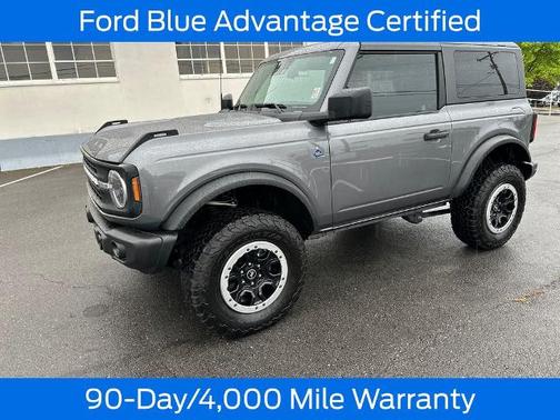 CARBONIZED GRAY METALLIC 2023 Ford Bronco