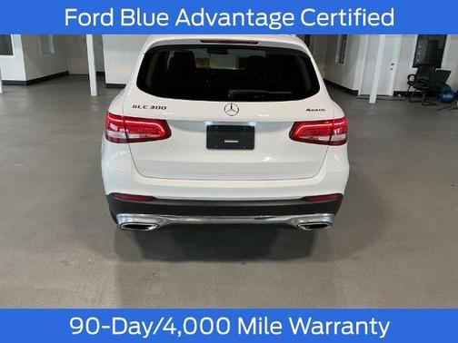 2017 Mercedes-Benz GLC 300 BASE 4MATIC