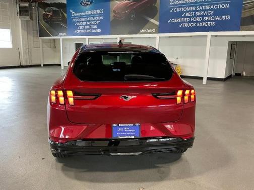 2024 Ford Mustang Mach-E PREMIUM