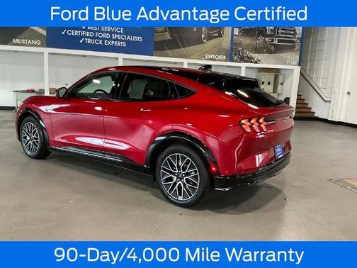 2024 Ford Mustang Mach-E PREMIUM