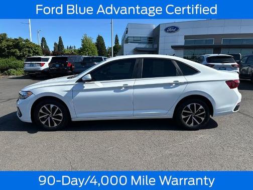 Pure White 2023 Volkswagen Jetta 1.5T S
