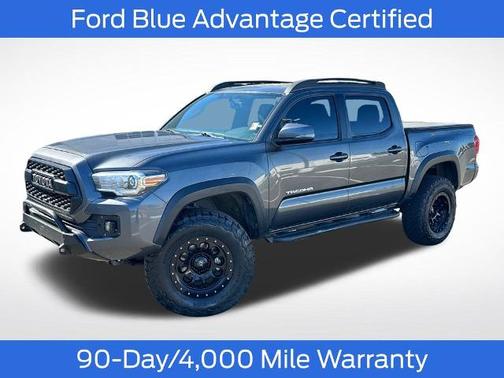 Gray 2017 Toyota Tacoma SR5