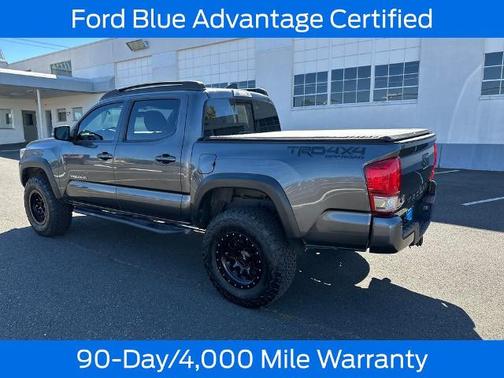 Gray 2017 Toyota Tacoma SR5