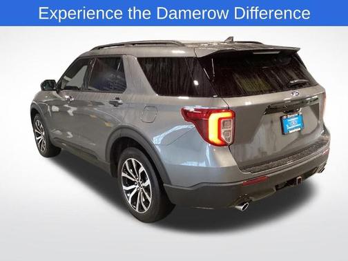 2024 Ford Explorer ST-LINE