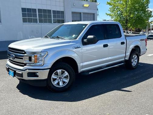 INGOT SILVER 2018 Ford F-150 XLT Truck