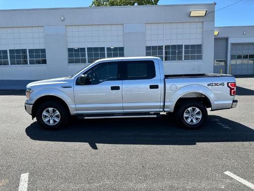 INGOT SILVER 2018 Ford F-150 XLT